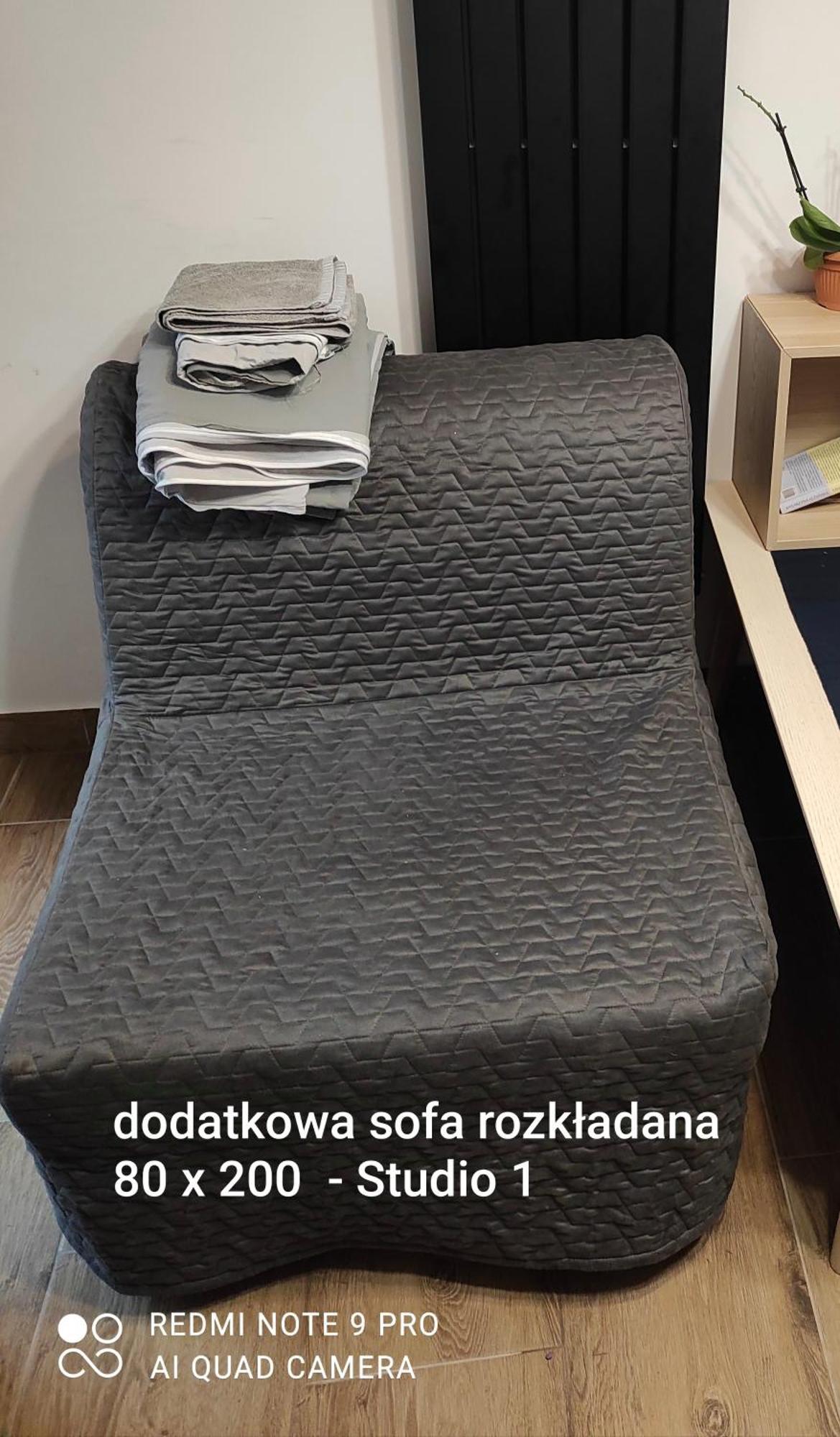 Urocze Studia W Lomiankach, 1- Z Sauna I Tarasem, 2- Z Kominkiem, 3- Ekonomiczne, 7Km Metro Mlociny Warszawa Łomianki Екстериор снимка
